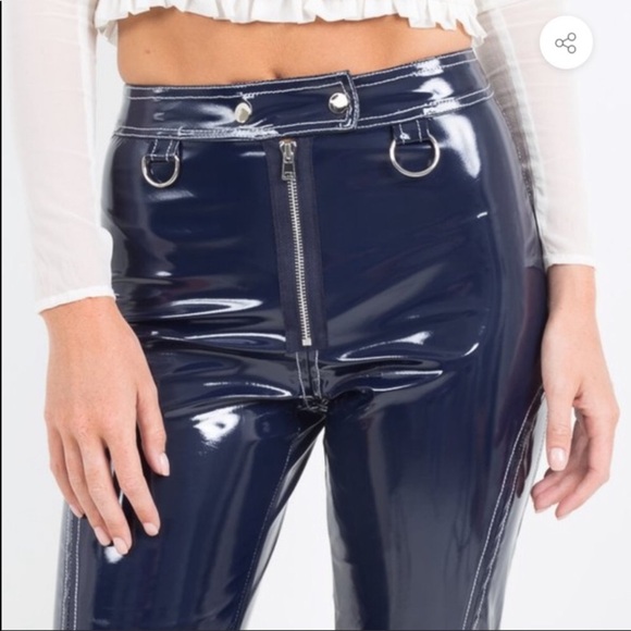 NWOT For Love and Lemons Idol Vinyl Pants Medium - Picture 4 of 15